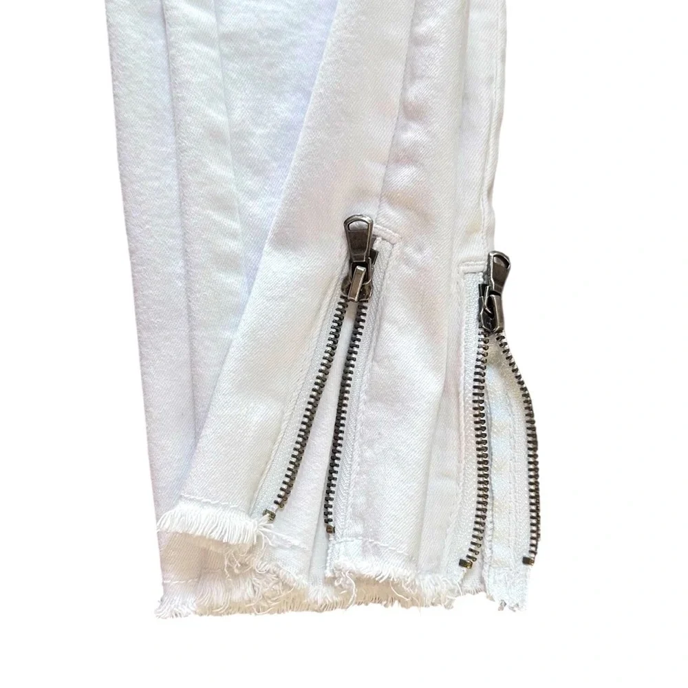 KanCan White Jeans Women’s Size 5/26 Mid Rise Skinny Zip Ankle Frayed Hem